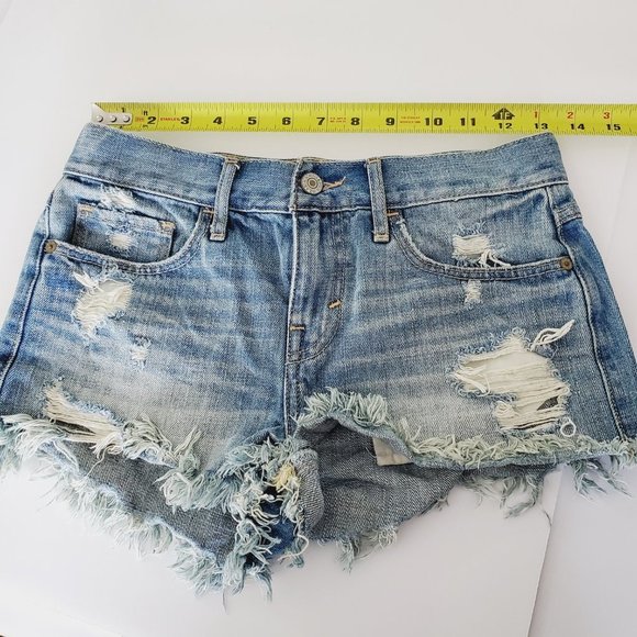 Abercrombie & Fitch Distressed Raw Hem Denim Shorts - Picture 7 of 8